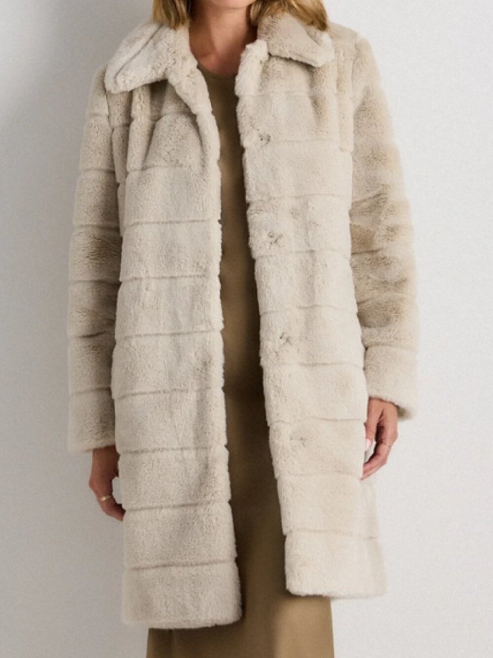 NWT Quince Faux Fur Long Coat in Latte Size Medium